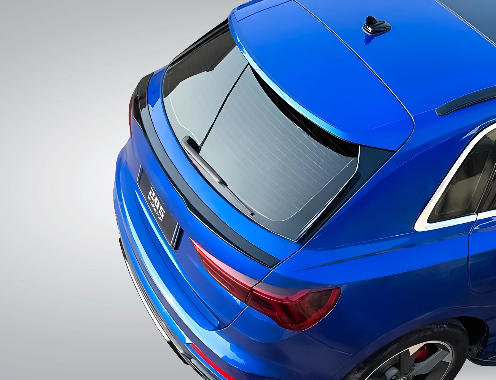M4 Style Middle Spoiler - 2019-2025 Audi Q3 / SQ3 / RSQ3 F3