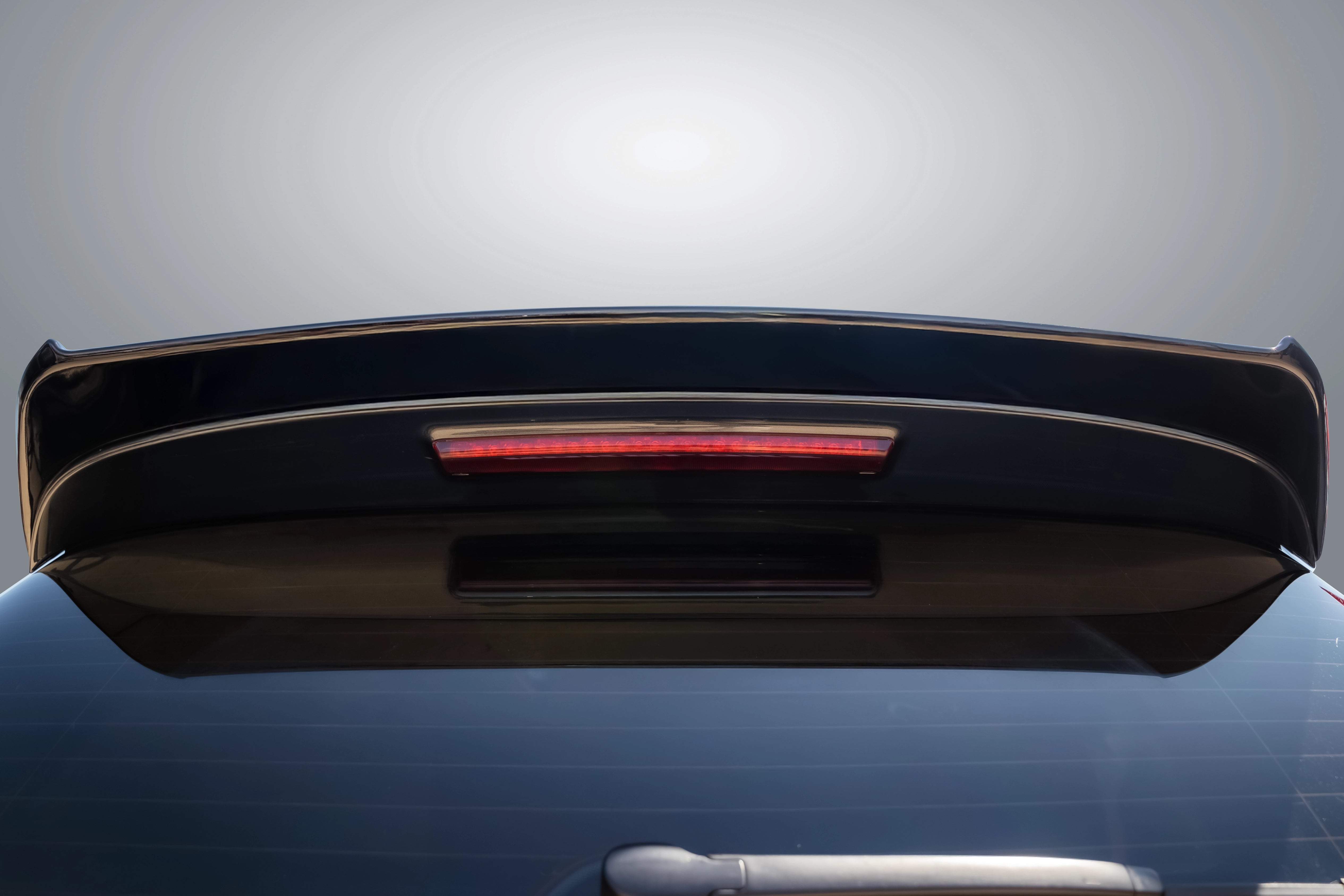 Osir Style Roof Spoiler - 2006-2009 Golf Mk5 GTI / R32