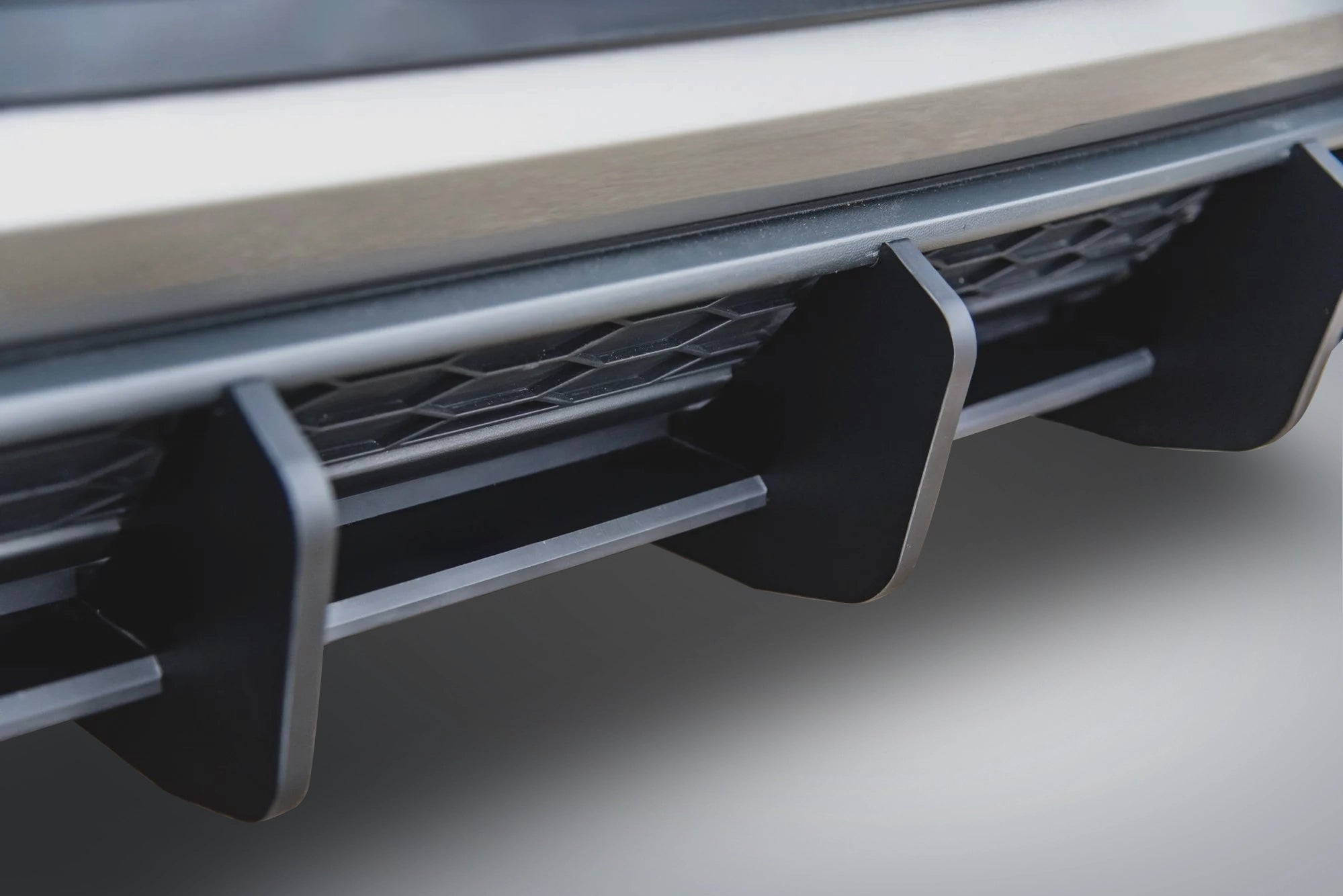 Shark Fin Rear Diffuser - 2015-2017 Golf Mk7 GTI