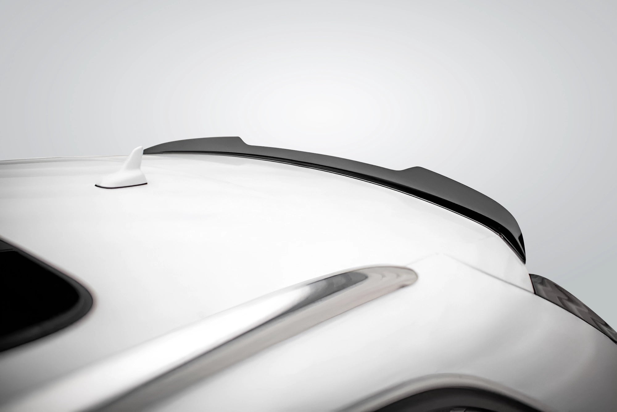 M4 Style Roof Spoiler - 2015-2018 Audi Q3 / Q3 S-Liine / SQ3 / RSQ3 8U