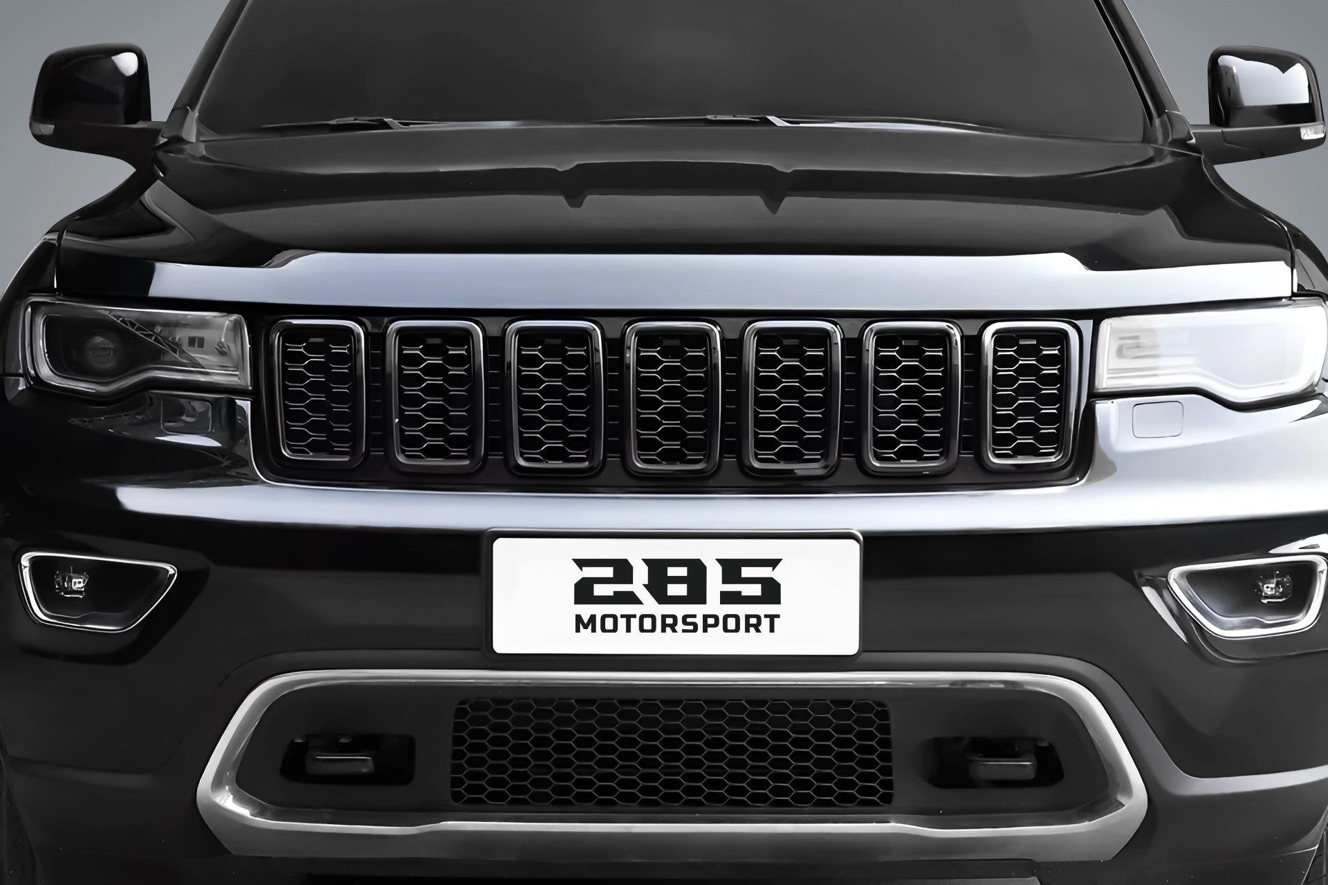 SRT Style Front Grille - 2017-2020 Jeep Grand Cherokee Wk2